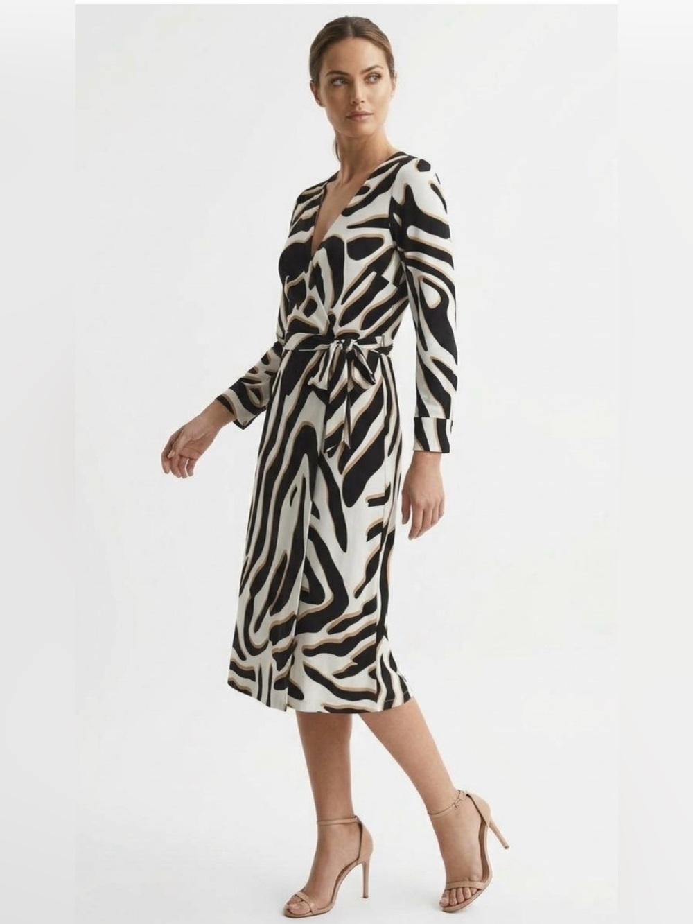 Diane Von Furstenberg (DVF) “New Julian Two” 100% Silk Wrap Dress, Size 2